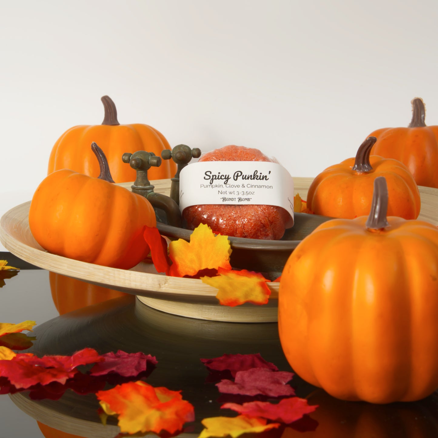 Spicy Punkin’ Bundt Bath Bombs