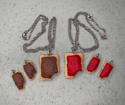 Toastee Tarts Jewelry Set