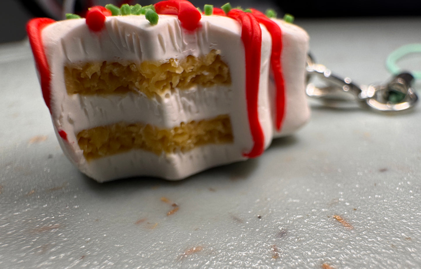 Cmas Tree Cake Keychain