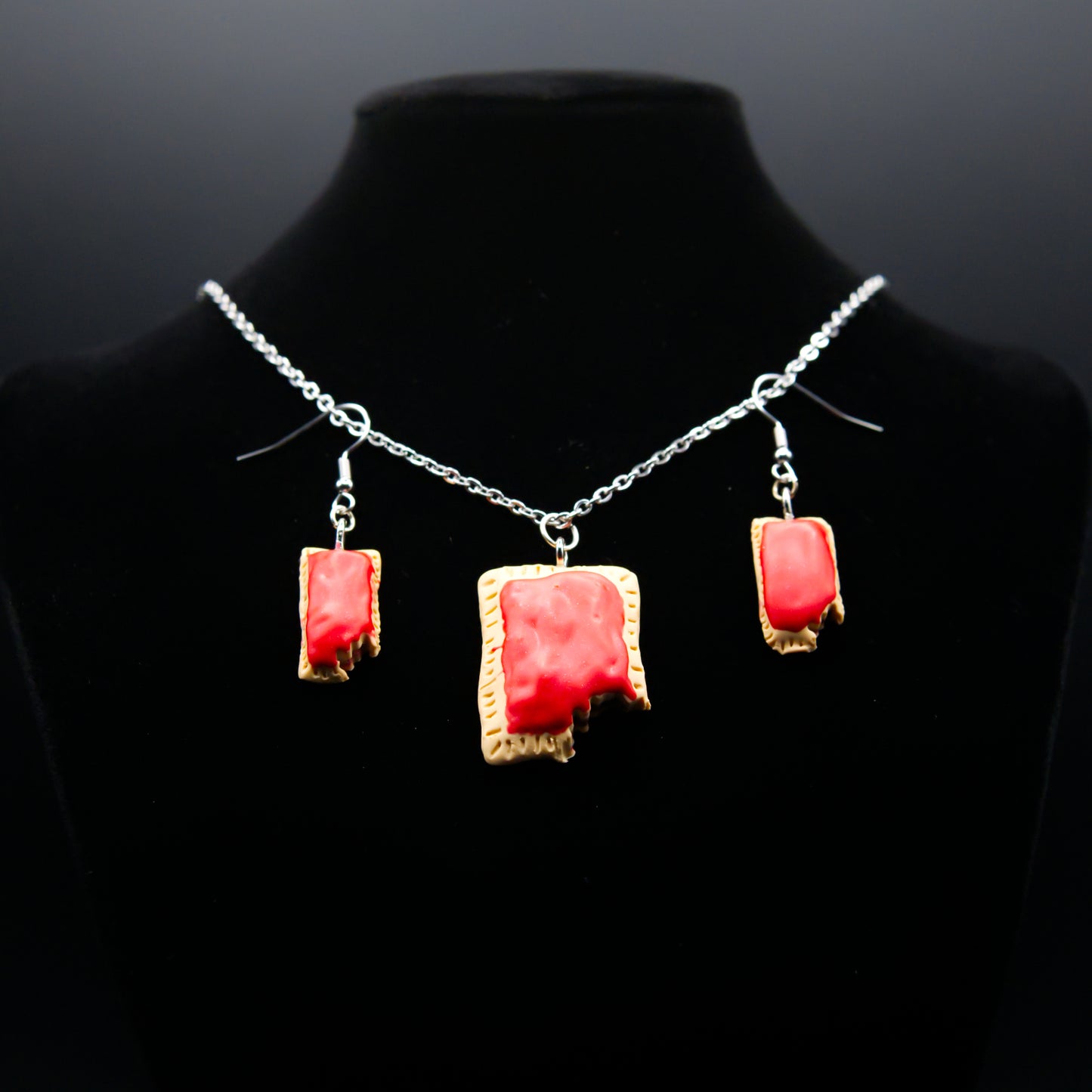 Toastee Tarts Jewelry Set