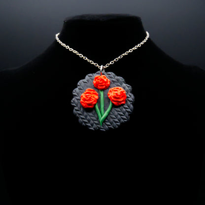 Triple Roses Necklace